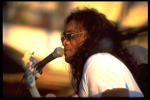 Henry Kapono and Mitchell Chang with Ikaika Beamer