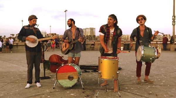 Magic Giant with Zeahorse Decorator David and Devine at Saint Rocke
